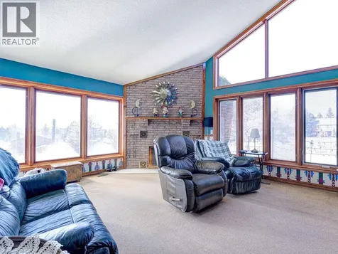 11331 Amos Drive Milton ON L0P 1B0