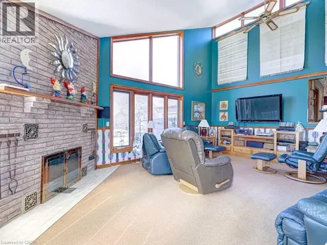 11331 Amos Drive Milton ON L0P 1B0