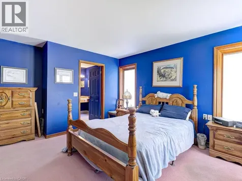 11331 Amos Drive Milton ON L0P 1B0