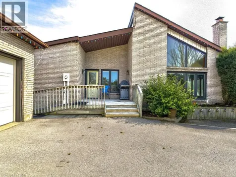 11331 Amos Drive Milton ON L0P 1B0