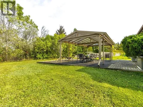 11331 Amos Drive Milton ON L0P 1B0