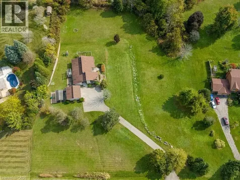 11331 Amos Drive Milton ON L0P 1B0