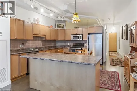 66 Bay Street South Hamilton ON L8P 4Z6