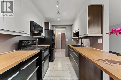 150 Park Street West Street Windsor ON N9A 7A2
