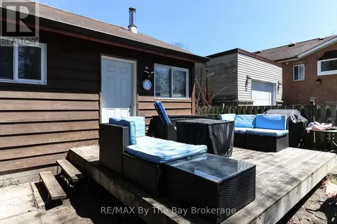 84 32nd Street North Wasaga Beach ON L9Z 2C4