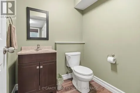 1004 Crestwood Drive Brockville ON K6V 7N1