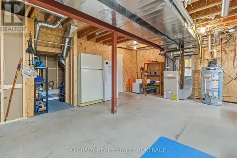 1004 Crestwood Drive Brockville ON K6V 7N1