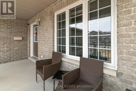 1004 Crestwood Drive Brockville ON K6V 7N1