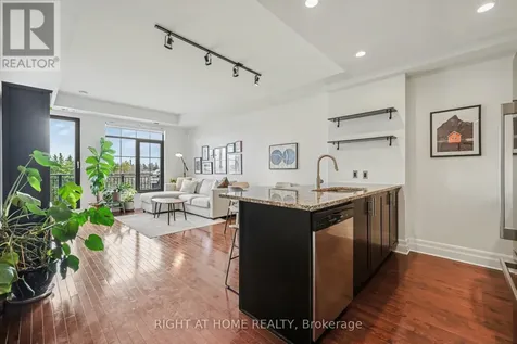 330 Loretta Avenue South Ottawa ON K1S 4E8