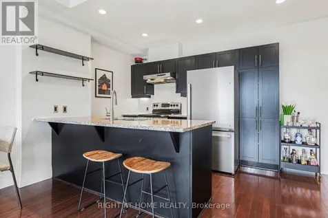 330 Loretta Avenue South Ottawa ON K1S 4E8