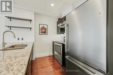 330 Loretta Avenue South Ottawa ON K1S 4E8