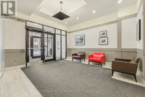 330 Loretta Avenue South Ottawa ON K1S 4E8