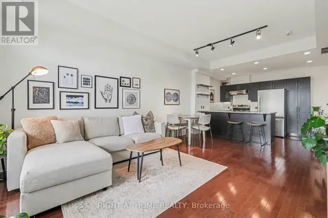 330 Loretta Avenue South Ottawa ON K1S 4E8