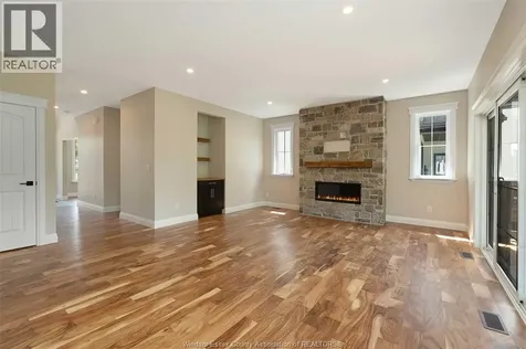 120 Bloomington Chatham ON N7L 0H3