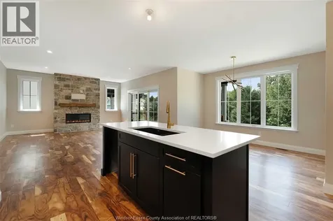 120 Bloomington Chatham ON N7L 0H3
