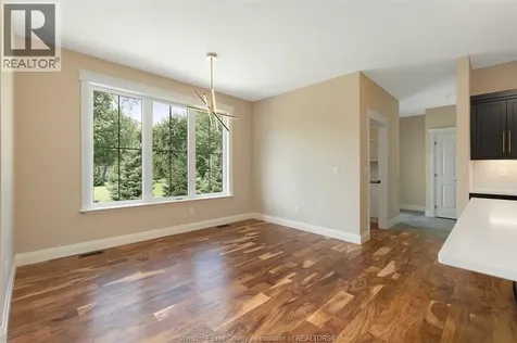 120 Bloomington Chatham ON N7L 0H3