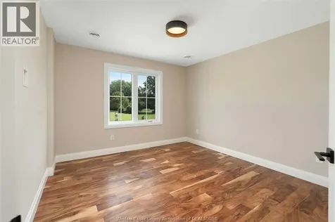 120 Bloomington Chatham ON N7L 0H3
