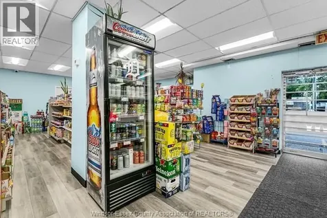 3688 Matchett Road Windsor ON N9C 1Z9