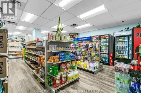 3688 Matchett Road Windsor ON N9C 1Z9