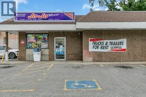 3688 Matchett Road Windsor ON N9C 1Z9