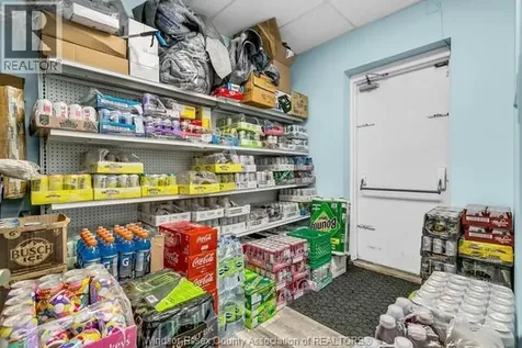 3688 Matchett Road Windsor ON N9C 1Z9