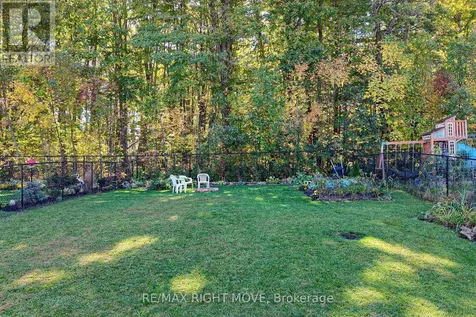 2997 Stone Ridge Boulevard Orillia ON L3V 8J5