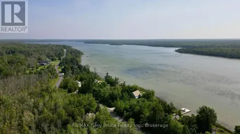 Part 28 Maple Drive Northern Bruce Peninsula ON N0H 1Z0