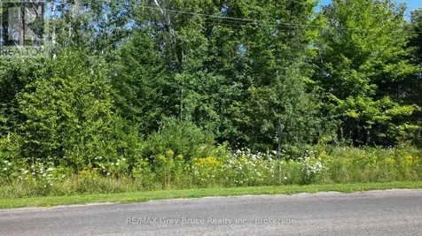 Part 28 Maple Drive Northern Bruce Peninsula ON N0H 1Z0