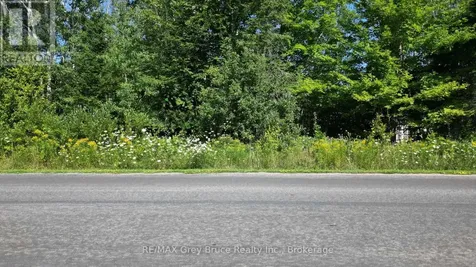 Part 28 Maple Drive Northern Bruce Peninsula ON N0H 1Z0