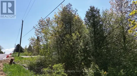 Isthmus Bay Road Northern Bruce Peninsula ON N0H 1W0