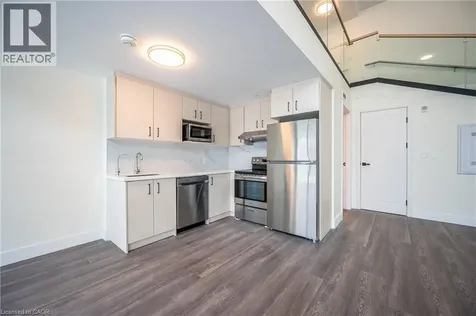 316 Batavia Place Waterloo ON N2L 3W2