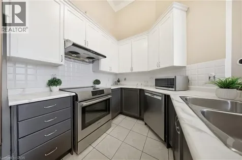2305 Newcastle Crescent Oakville ON L6M 4P5