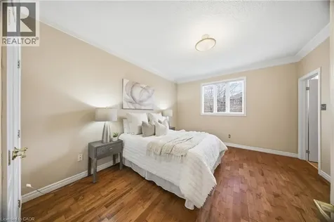 2305 Newcastle Crescent Oakville ON L6M 4P5