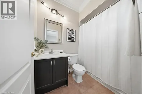 2305 Newcastle Crescent Oakville ON L6M 4P5