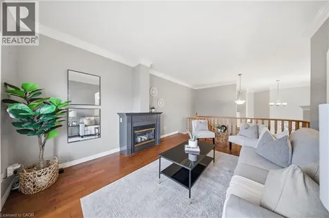 2305 Newcastle Crescent Oakville ON L6M 4P5