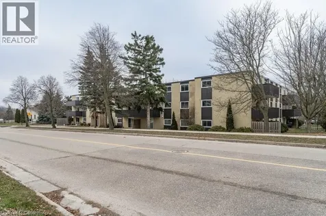75 Hazelglen Drive Kitchener ON N2M 2E2