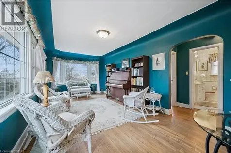 273 Thaler Avenue Kitchener ON N2A 1R7