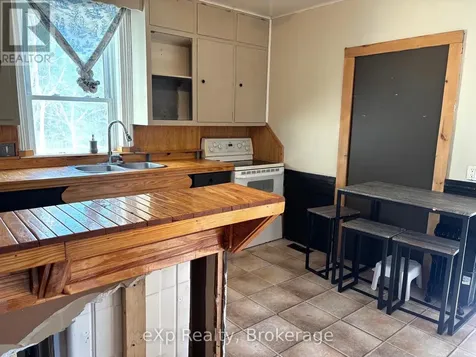 28 Queen Street West Brockton ON N0G 1S0