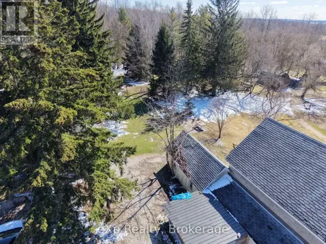 28 Queen Street West Brockton ON N0G 1S0