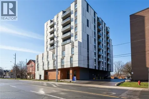 71 Main Street Dundas ON L9H 2P9