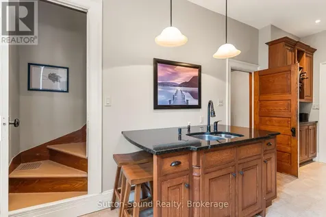 1304 4th Avenue West Owen Sound ON N4K 4W8