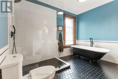 1304 4th Avenue West Owen Sound ON N4K 4W8