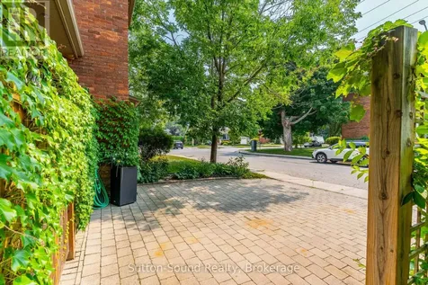 1304 4th Avenue West Owen Sound ON N4K 4W8