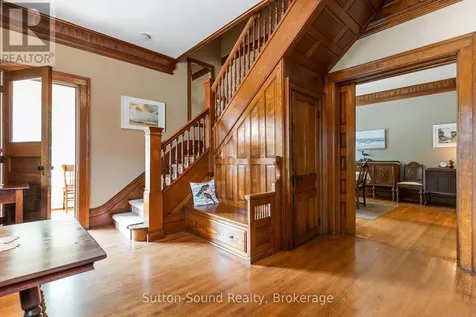 1304 4th Avenue West Owen Sound ON N4K 4W8