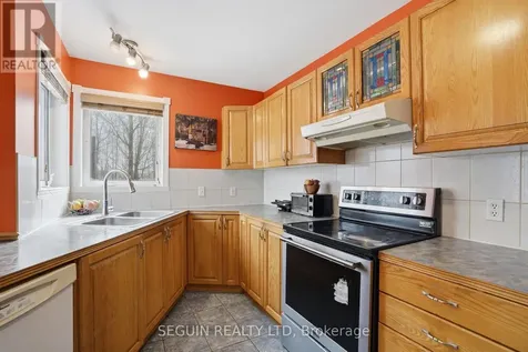 650 Berthiaume Street Hawkesbury ON K6A 3M1
