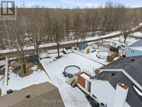 650 Berthiaume Street Hawkesbury ON K6A 3M1