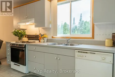 27 Bell Drive Northern Bruce Peninsula ON N0H 2T0
