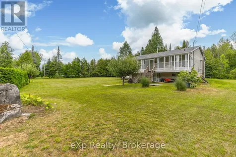 27 Bell Drive Northern Bruce Peninsula ON N0H 2T0