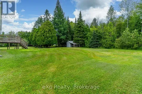 27 Bell Drive Northern Bruce Peninsula ON N0H 2T0