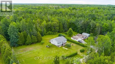 27 Bell Drive Northern Bruce Peninsula ON N0H 2T0